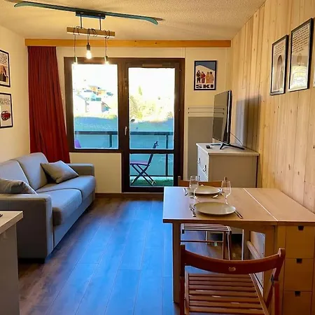 Moderne Avec Balcon Et Parking Couvert - Famille De 4 Ou Couple Apartment